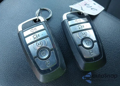 2018 Ford Explorer Xlt z USA, uszkodzony, nr VIN 1FM5K8D86JGA27836